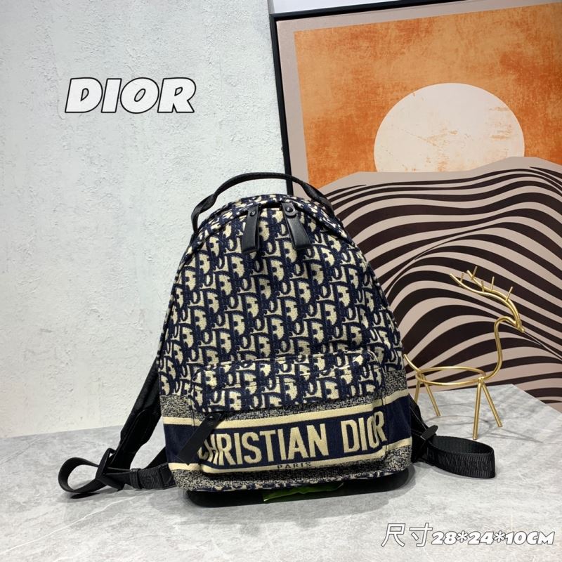 D*or backpacks
